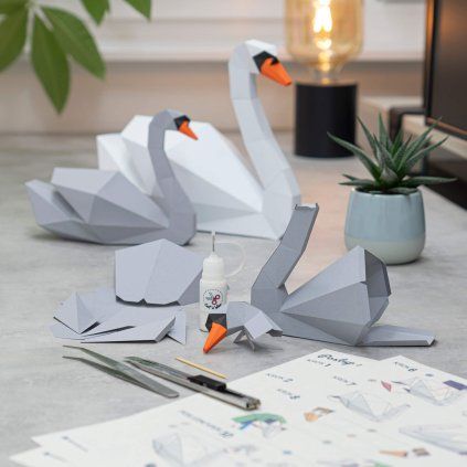 Labutí rodinka – papírový 3D model PaperTime