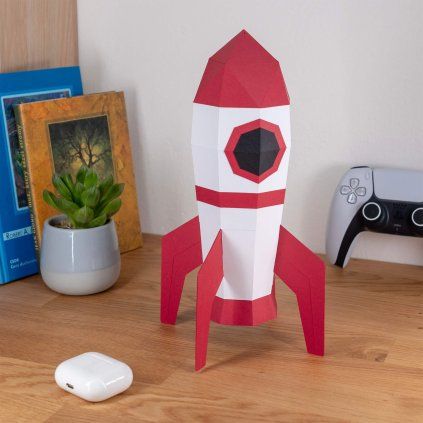 Raketa – papírový 3D model PaperTime