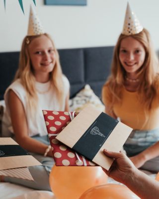 🎁 Jeden dárek koupíš. Druhý dostaneš. Od 14. do 16. prosince jsme pro vás připravili akci 1+1 na vybrané skládačky...